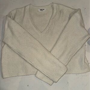 Double Zero Women's Ivory V-Neck Sweater